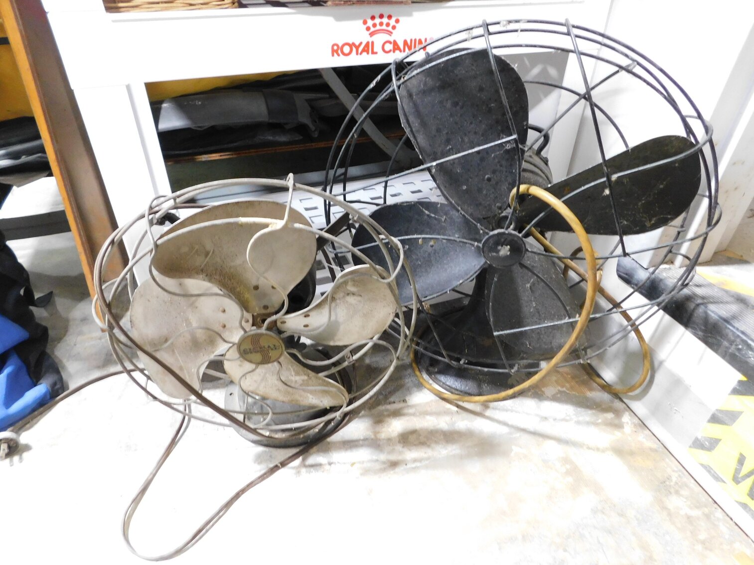 Image for Morgantown, WV – Morgantown Glass, China, Children’s Items, Advertising & Other Antiques, and much more!