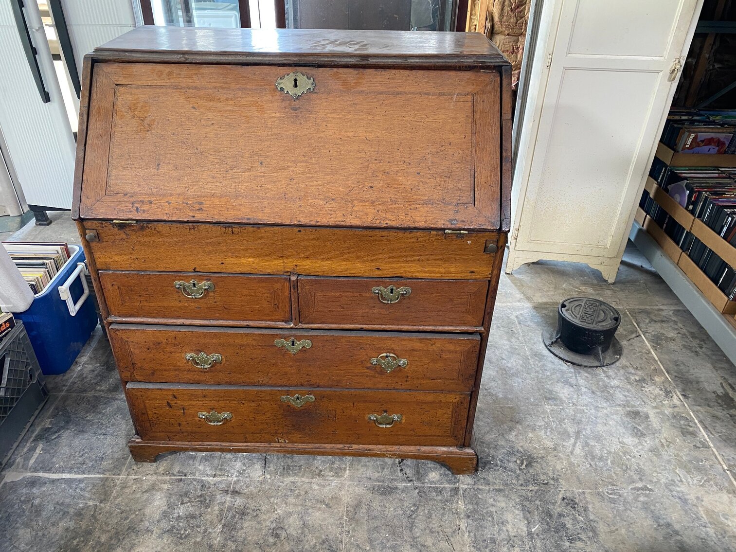 Image for Morgantown, WV – Morgantown Glass, China, Children’s Items, Advertising & Other Antiques, and much more!