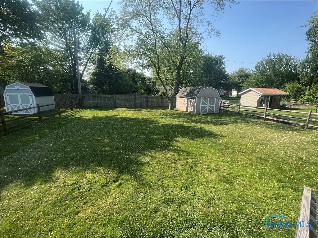 Image for MINIMUM BID AUCTION $99,000! 220 Edgewood Dr