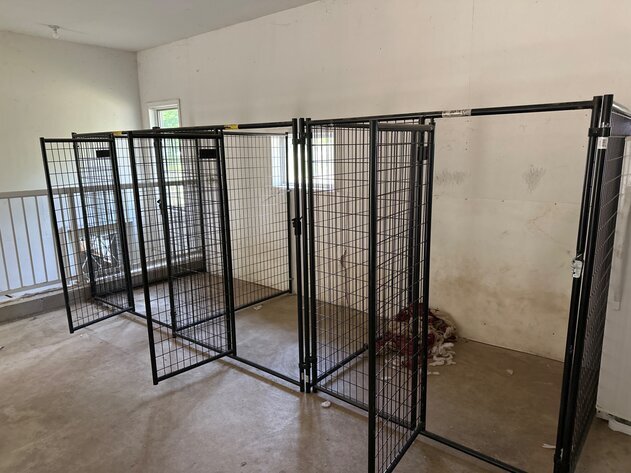 Image for County Rd V - Gillett Auction