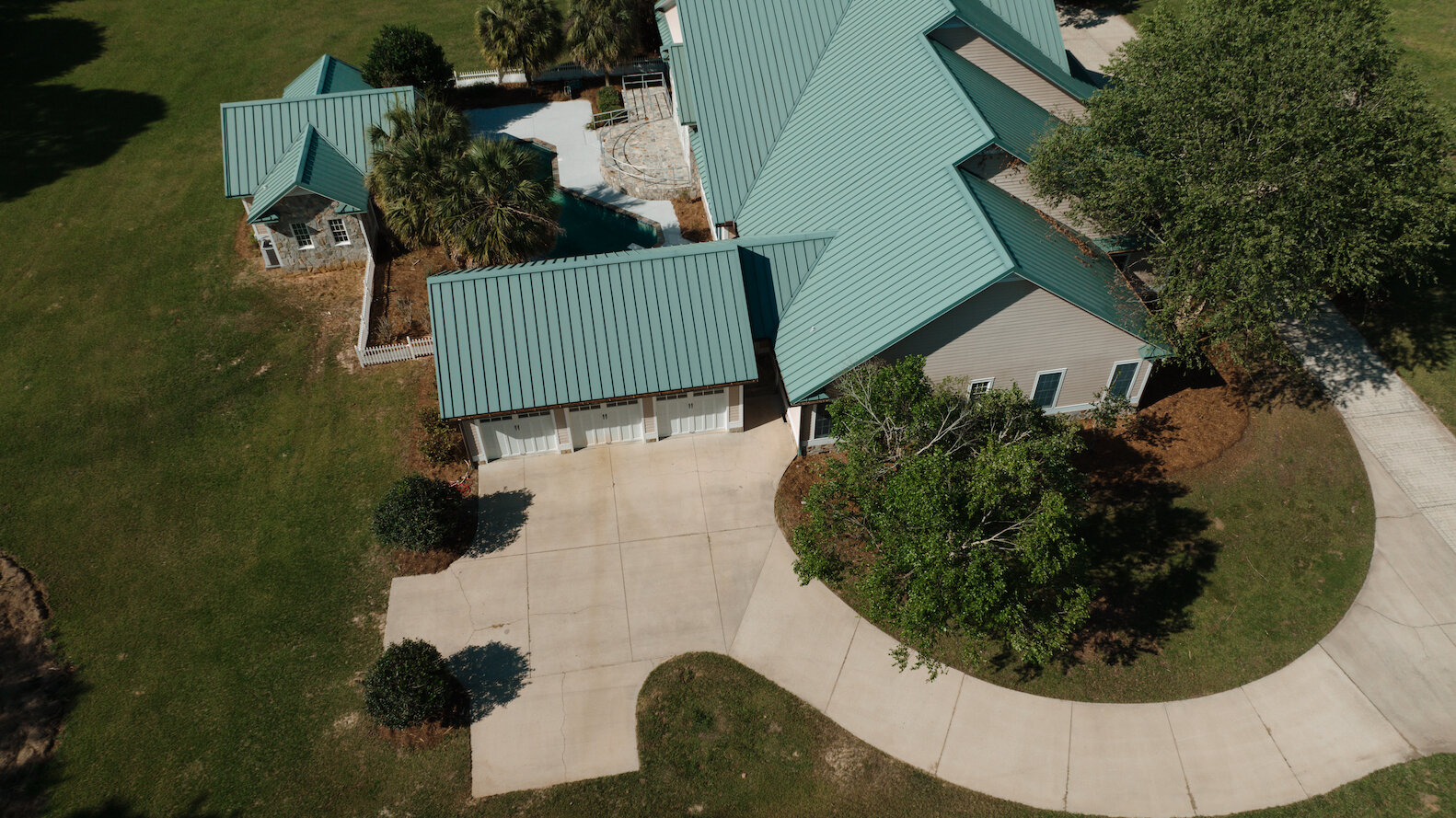 Image for 730 Summer Hill Road, Thomasville, Georgia - Home and Additional Acreage