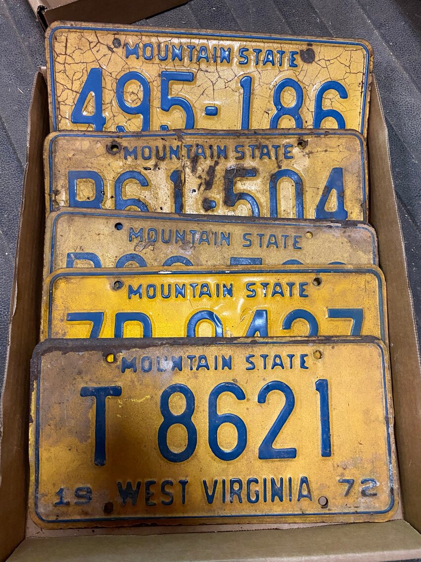 Image for Hundred, WV – Moving Auction: ’20 Rockwood Mini Lite RV, JD E110 Mower, Shop Items, Tools, Modern & Antique Furniture, Housewares, Decorative Items, and much more!