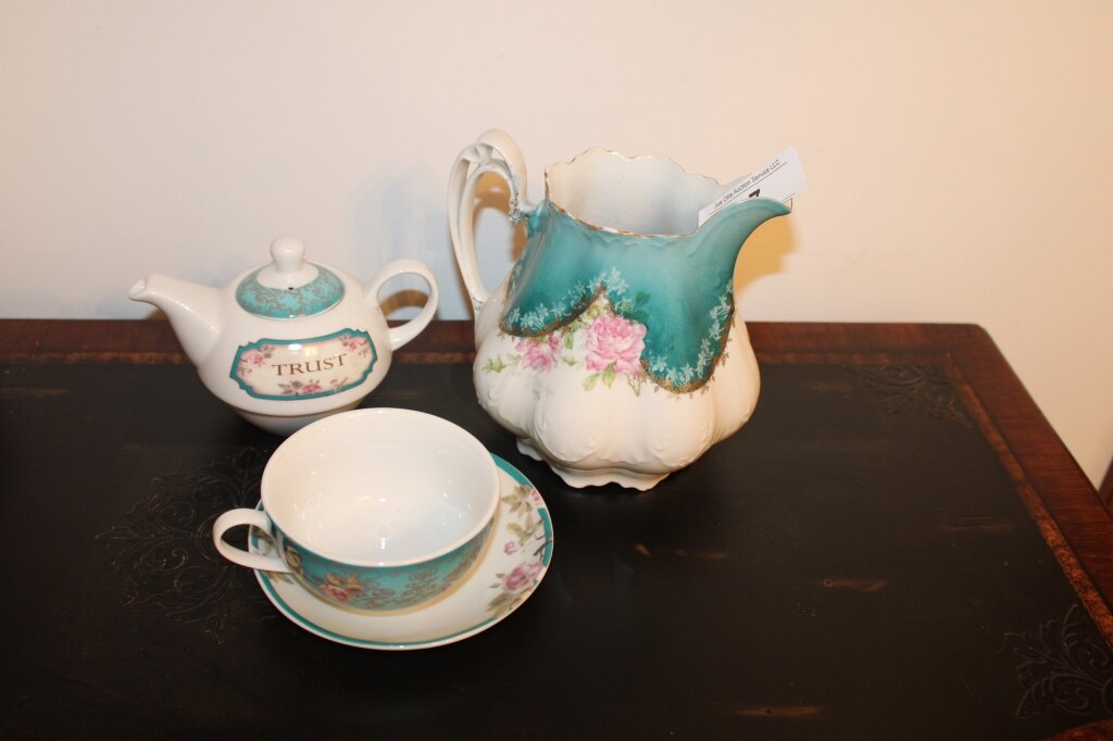 Image for Mid-Century Furniture, Costume Jewelry, & Household