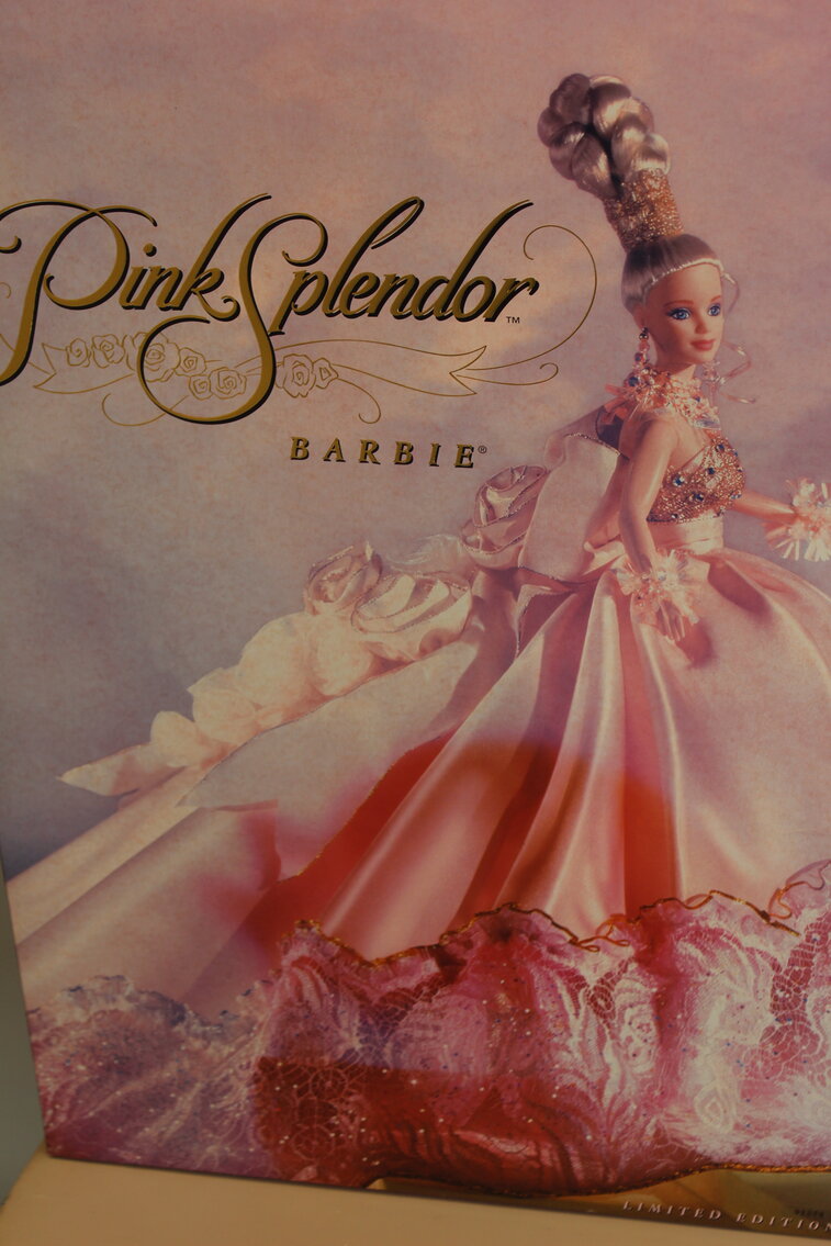 Image for St Albans, WV – Collector & Play Line Barbies, Wizard of Oz Dolls & Collectibles, Jewelry, Teddy Bears, and More!