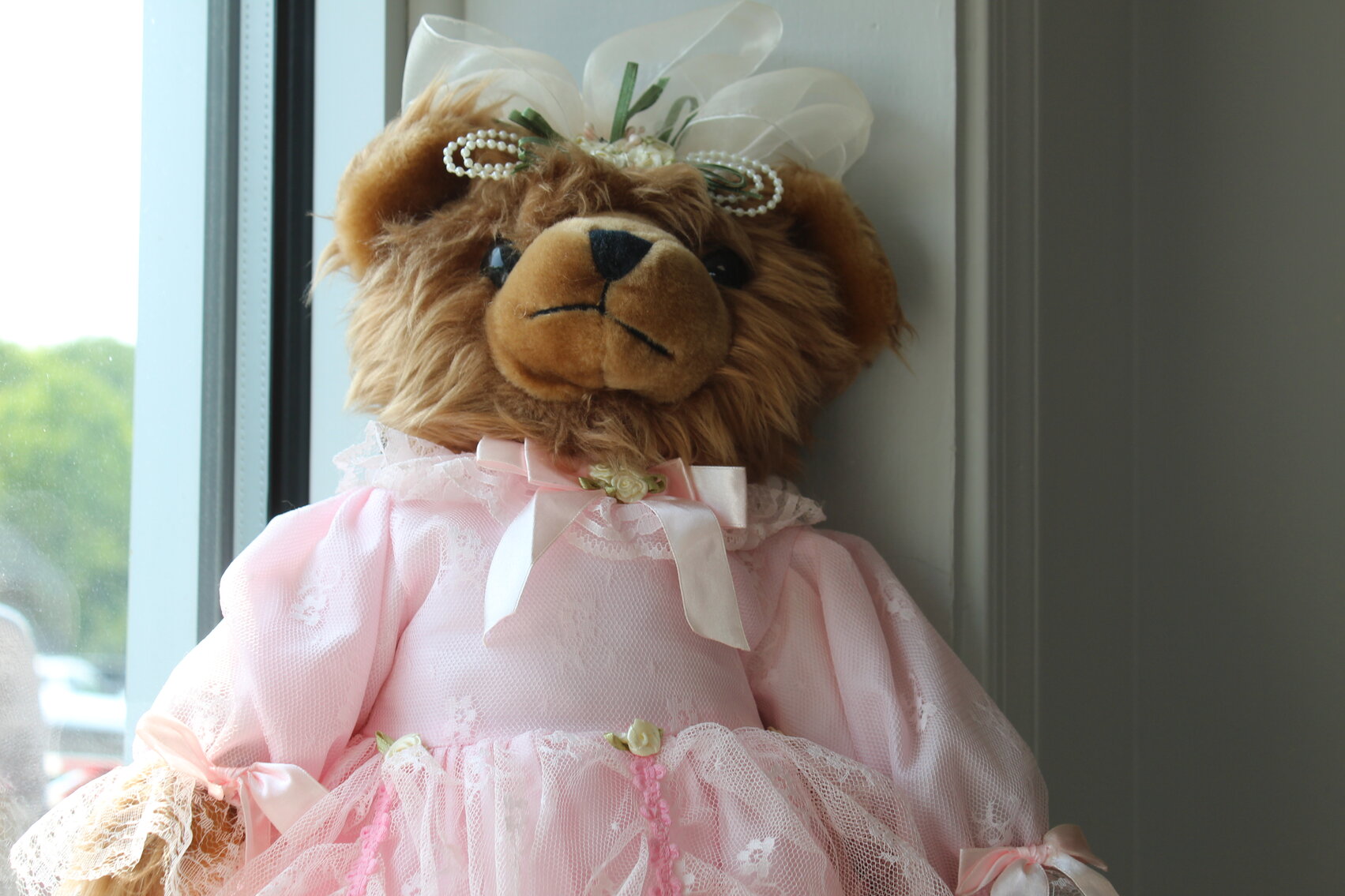 Image for St Albans, WV – Collector & Play Line Barbies, Wizard of Oz Dolls & Collectibles, Jewelry, Teddy Bears, and More!