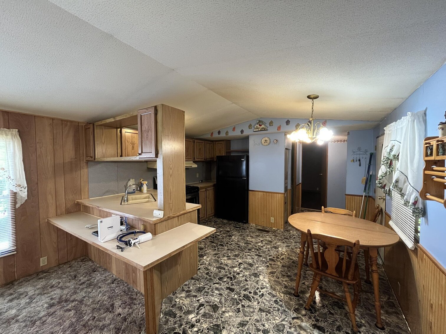 Image for SOLD $93,500 - Move-in Ready 5 Bedroom on 1.63 Acres