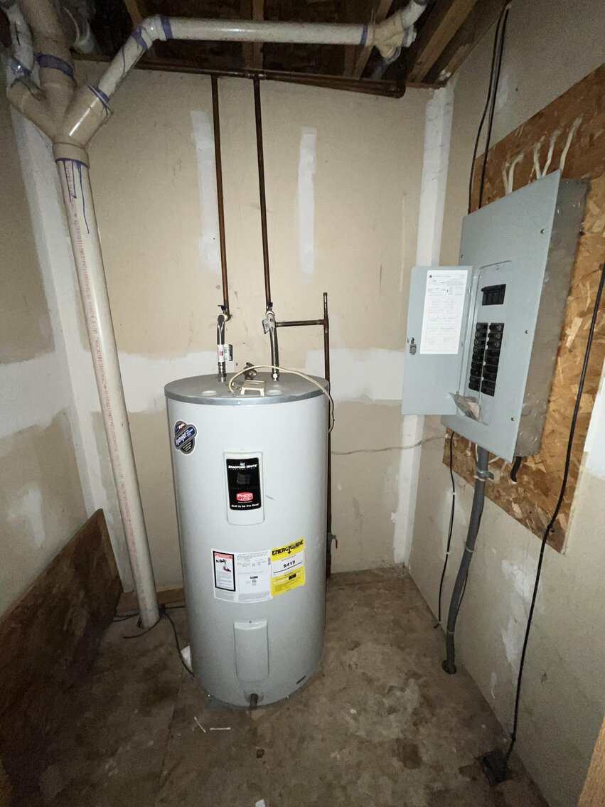 Image for SOLD $2,242,900 - Apartment Complex with Major Cash Flow near West Liberty University