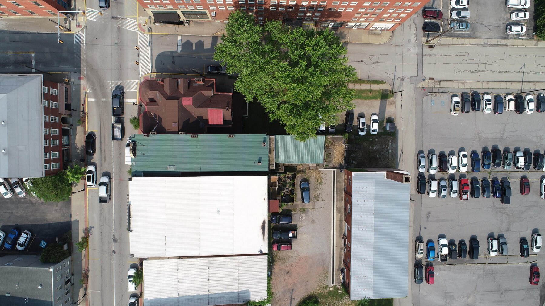 Image for SOLD $83,600 - Spacious Commercial Building in Downtown Waynesburg