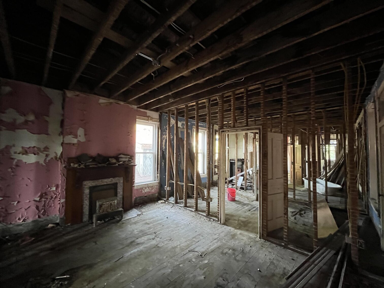 Image for SOLD $83,600 - Spacious Commercial Building in Downtown Waynesburg