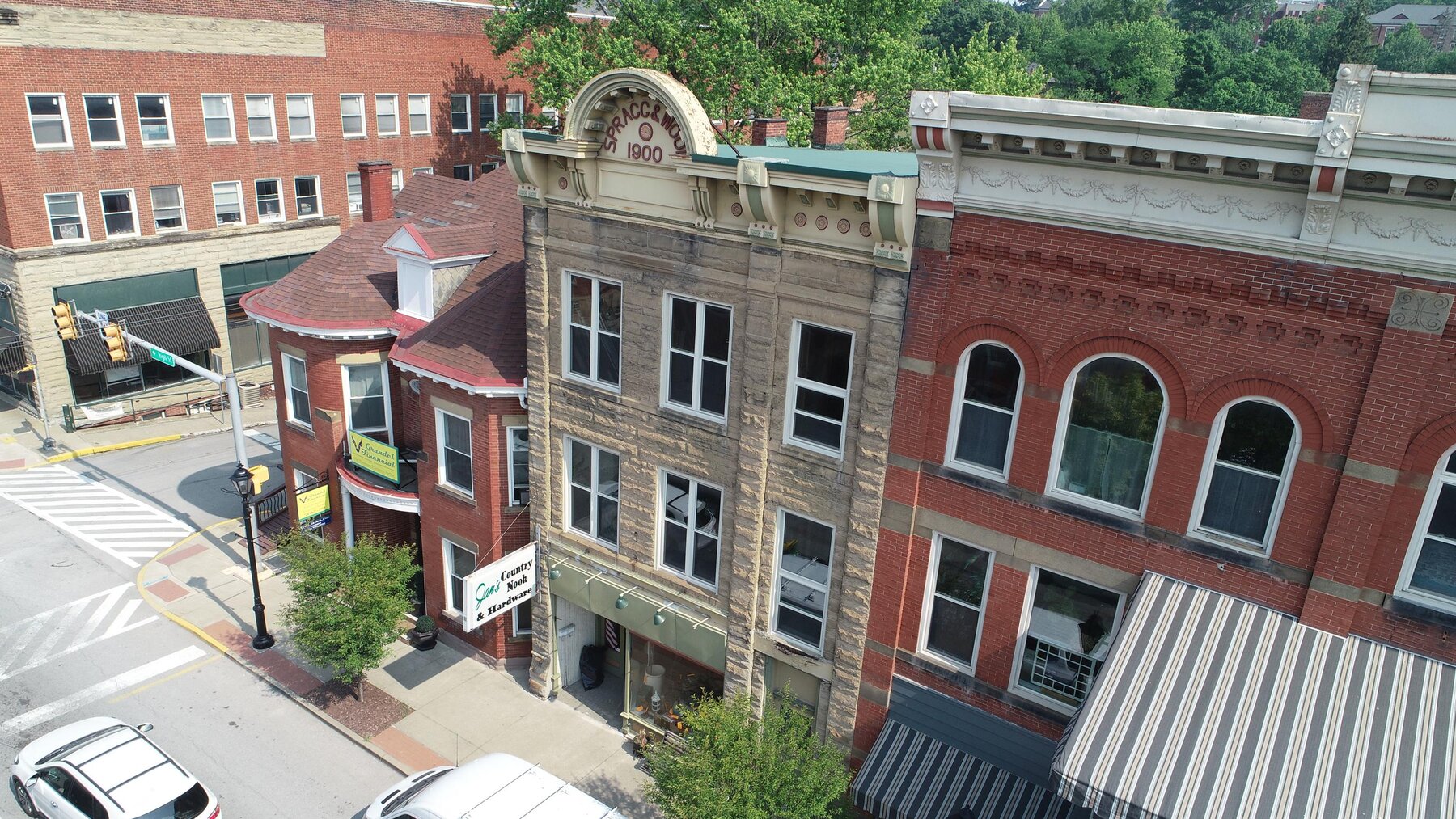 Image for SOLD $83,600 - Spacious Commercial Building in Downtown Waynesburg