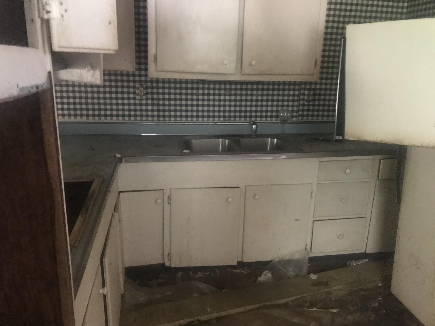 Image for SOLD $29,700 - 2 Bedroom Charleston Home