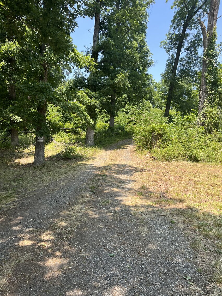 6800 Dogwood Road Gwynn Oak MD, 21207