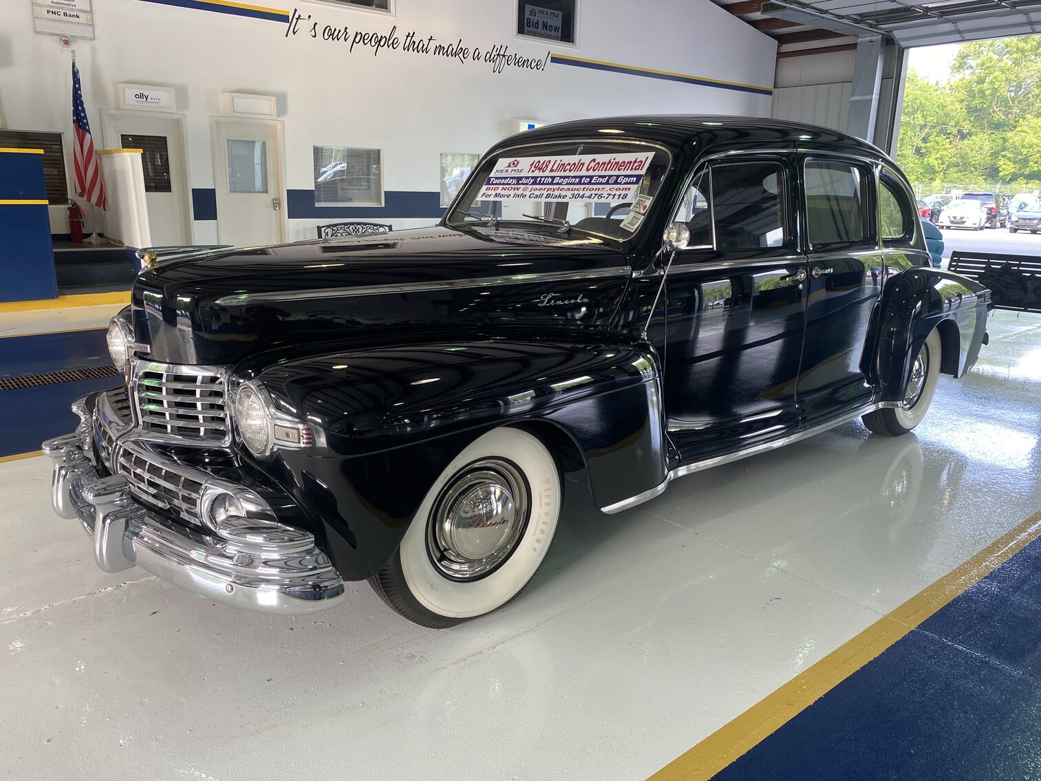 St Albans, WV 1948 Lincoln HSeries Beautiful Luxury Sedan Suicide