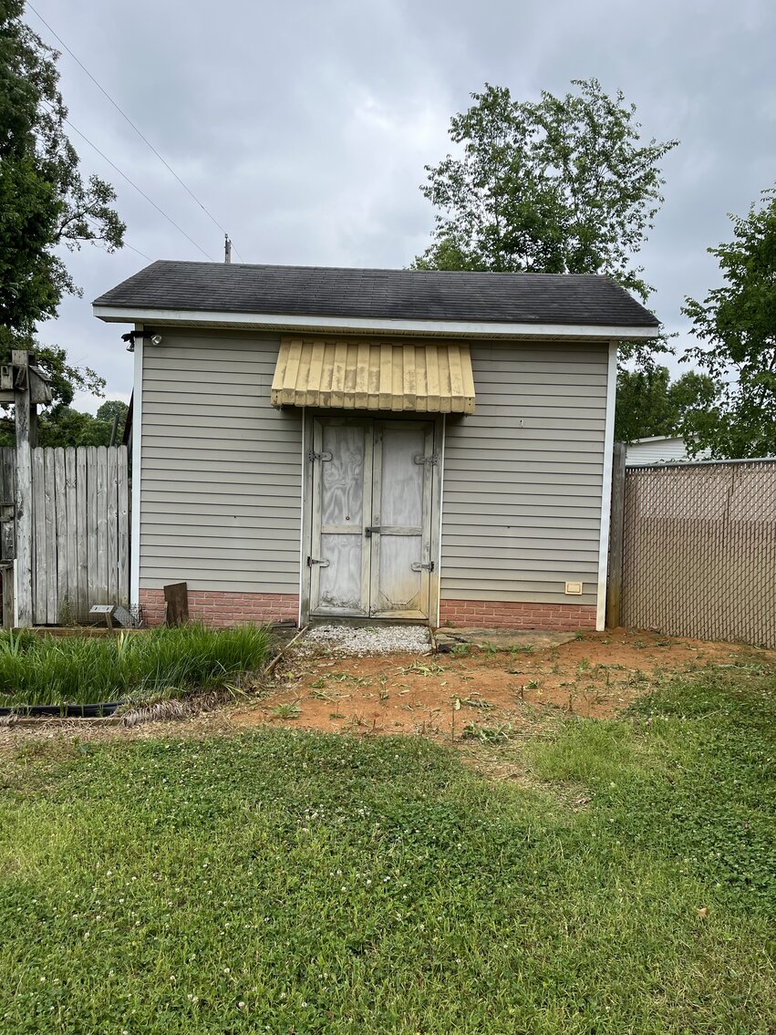 Image for Estate Auction, Real Estate & Personal Property, 848 Anna Sandhill Rd. Warren County KY