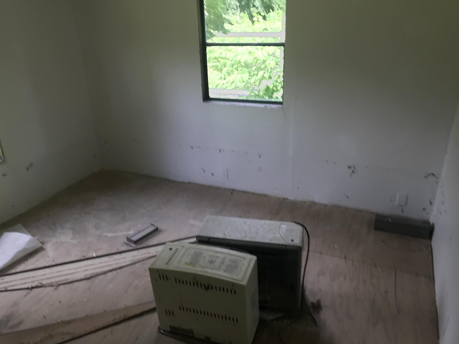 Image for SOLD $24,750 - 3 Bedroom Project Home Selling to the Highest Bidder