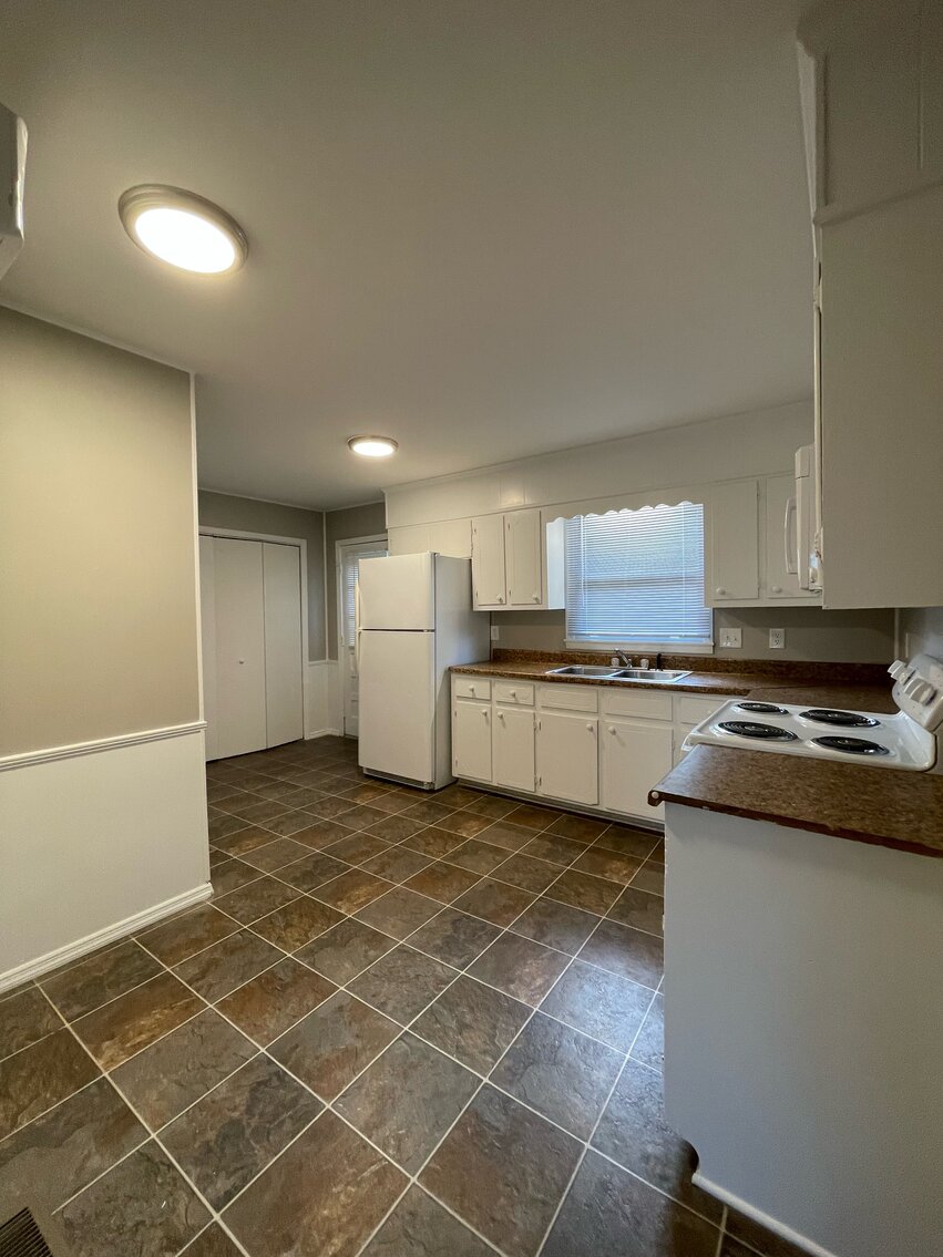 Image for Hopkinsville, KY 3 Property Portfolio Auction