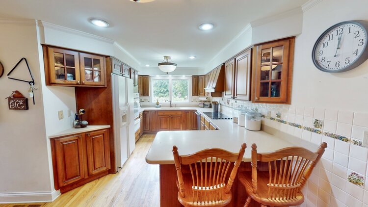 Image for Lakeside Venue Auction