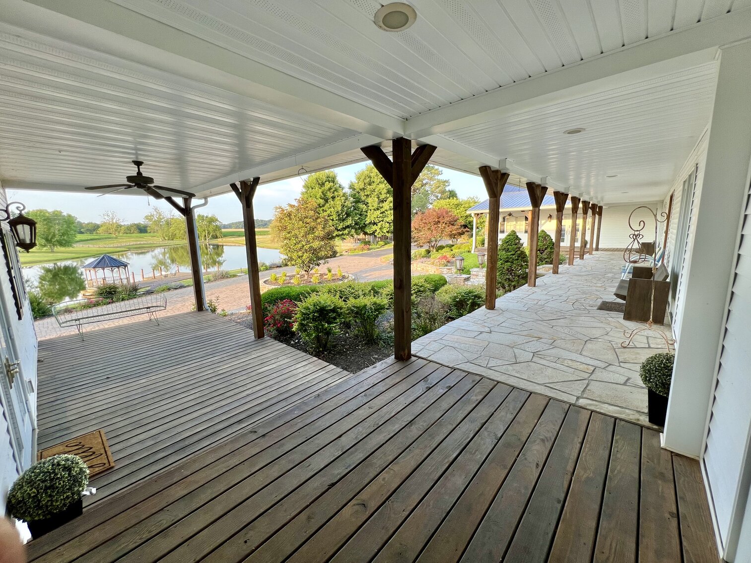 Image for Lakeside Venue Auction