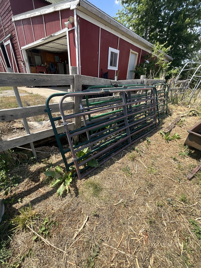 Image for Gaylene and the late Robert Jeffries Estate Auction