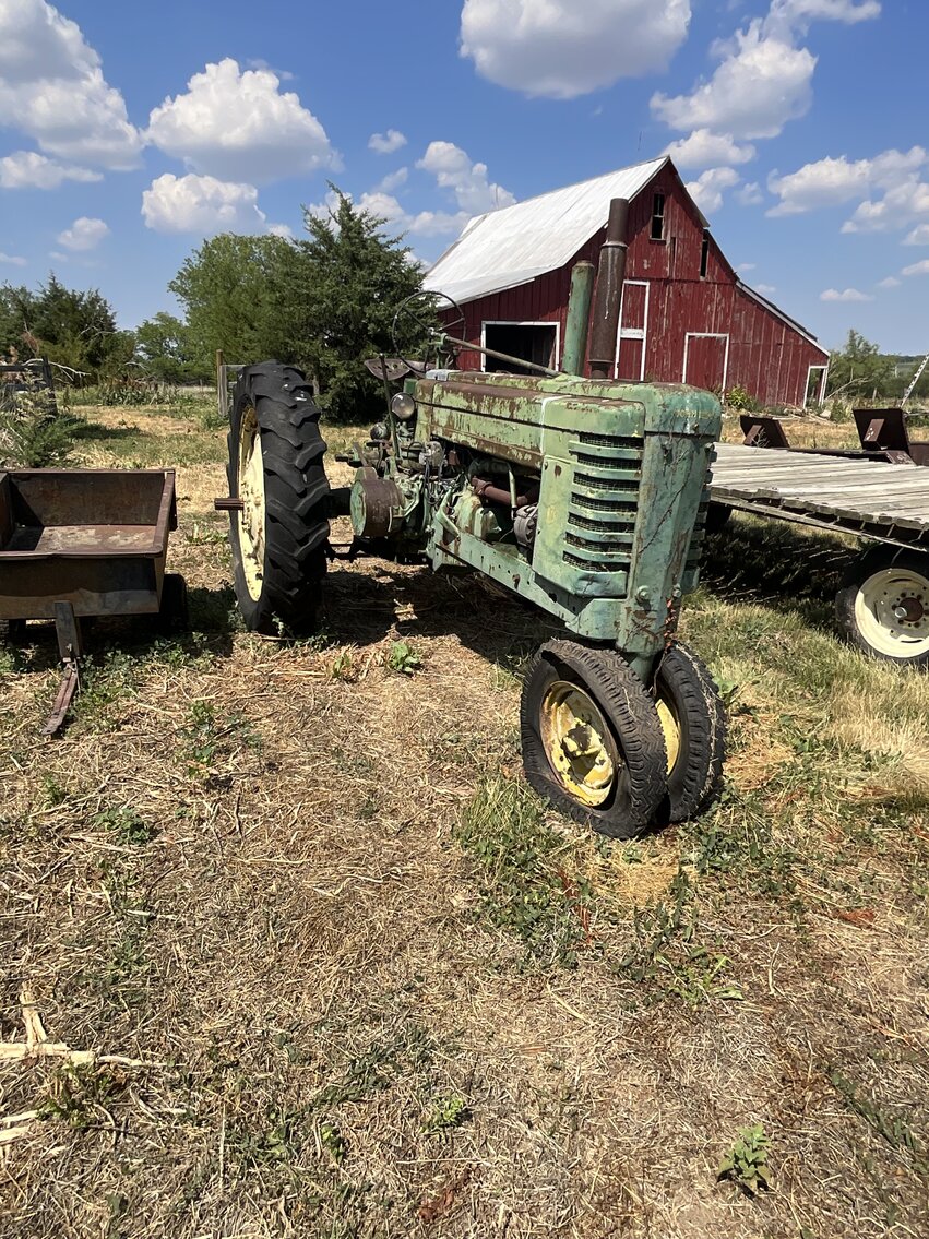 Image for Gaylene and the late Robert Jeffries Estate Auction