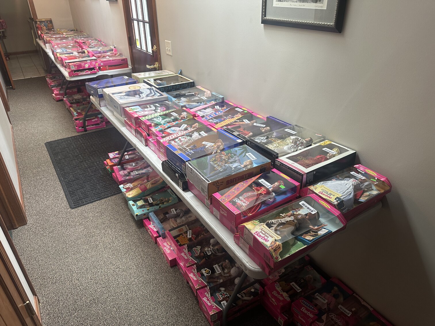 Image for (Whitehouse OH) Collection Of Barbies, Furniture, Hot Tub - Summer Consignment Auction! (Weckerly/Waterbend)