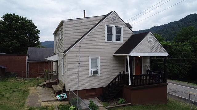 Image for SOLD $59,400 - 3 Bedroom in Charlton Heights Selling to the Highest Bidder