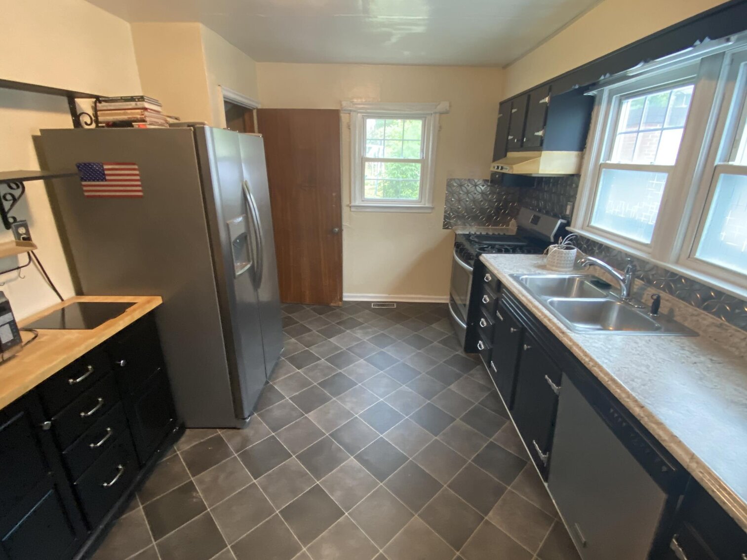 Image for SOLD $59,400 - 3 Bedroom in Charlton Heights Selling to the Highest Bidder