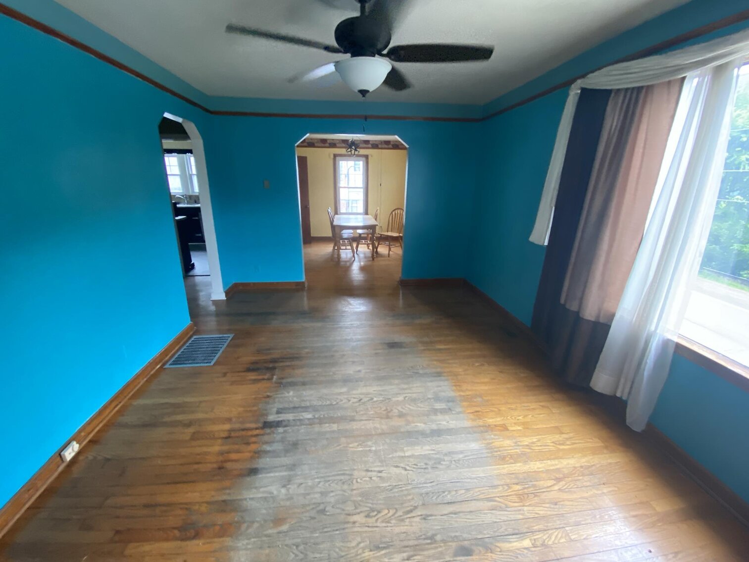 Image for SOLD $59,400 - 3 Bedroom in Charlton Heights Selling to the Highest Bidder