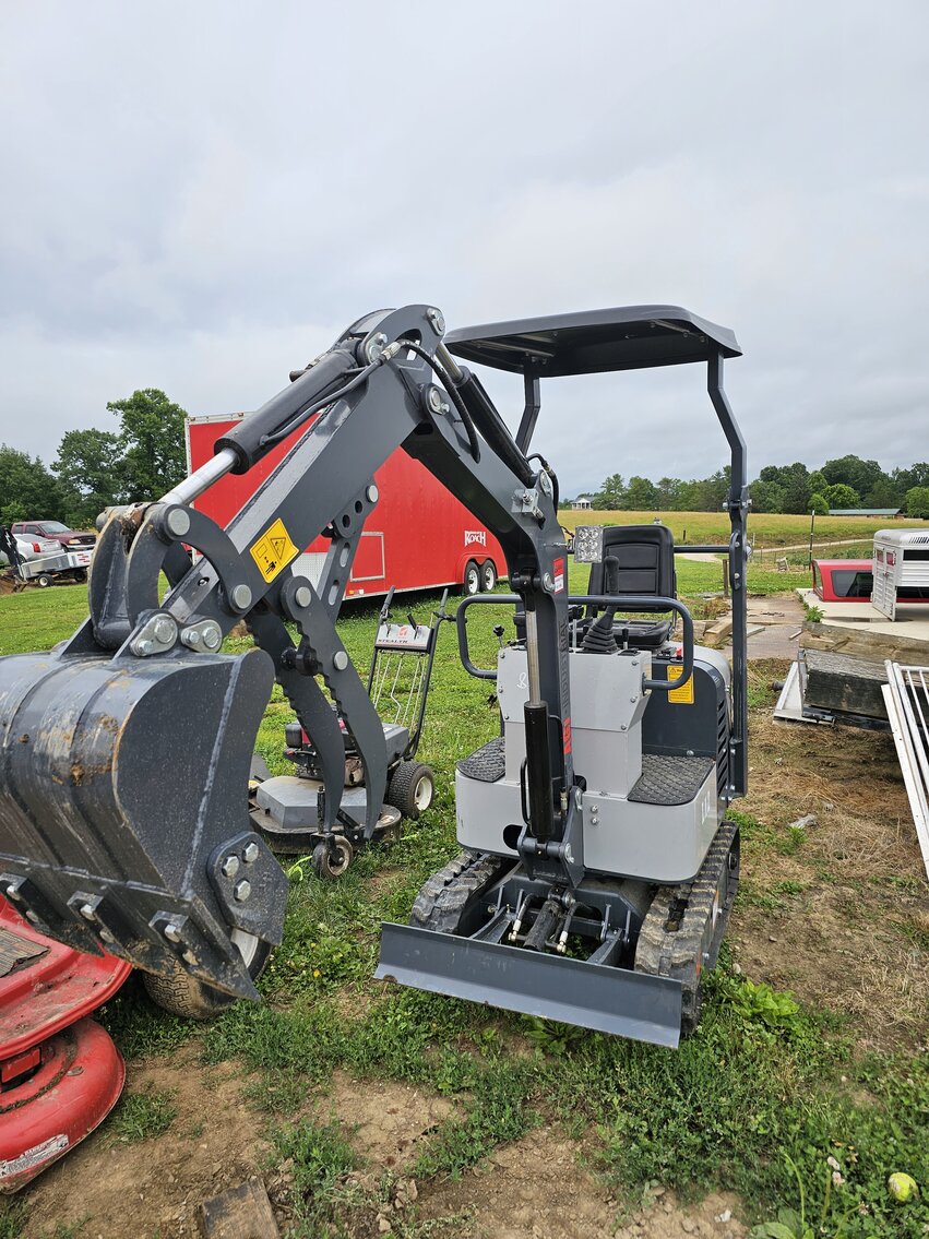 Milton, WV Vehicles, Equipment, Tools, Lawn Care Equipment, and More!