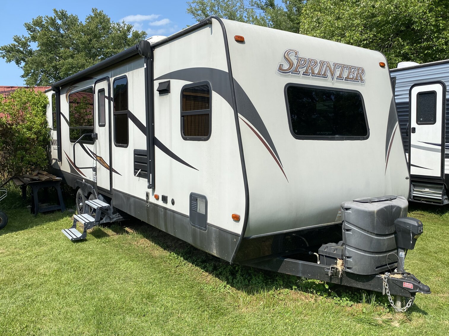 Image for Beckley, WV – 2016 Keystone Sprinter Campfire 29FK – Sells to Highest Bidder!