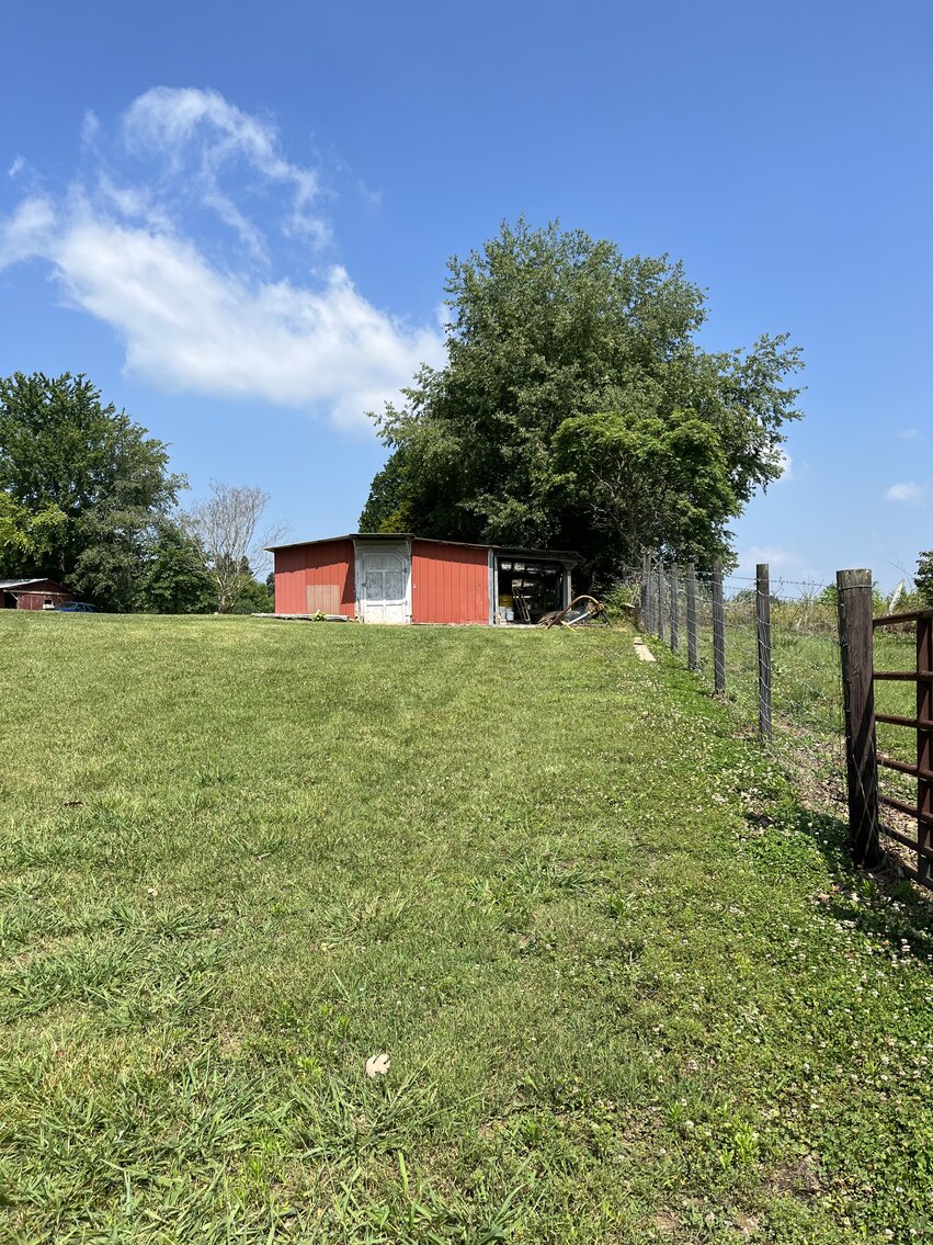 Image for Estate Auction, Real Estate & Personal Property, 848 Anna Sandhill Rd. Warren County KY