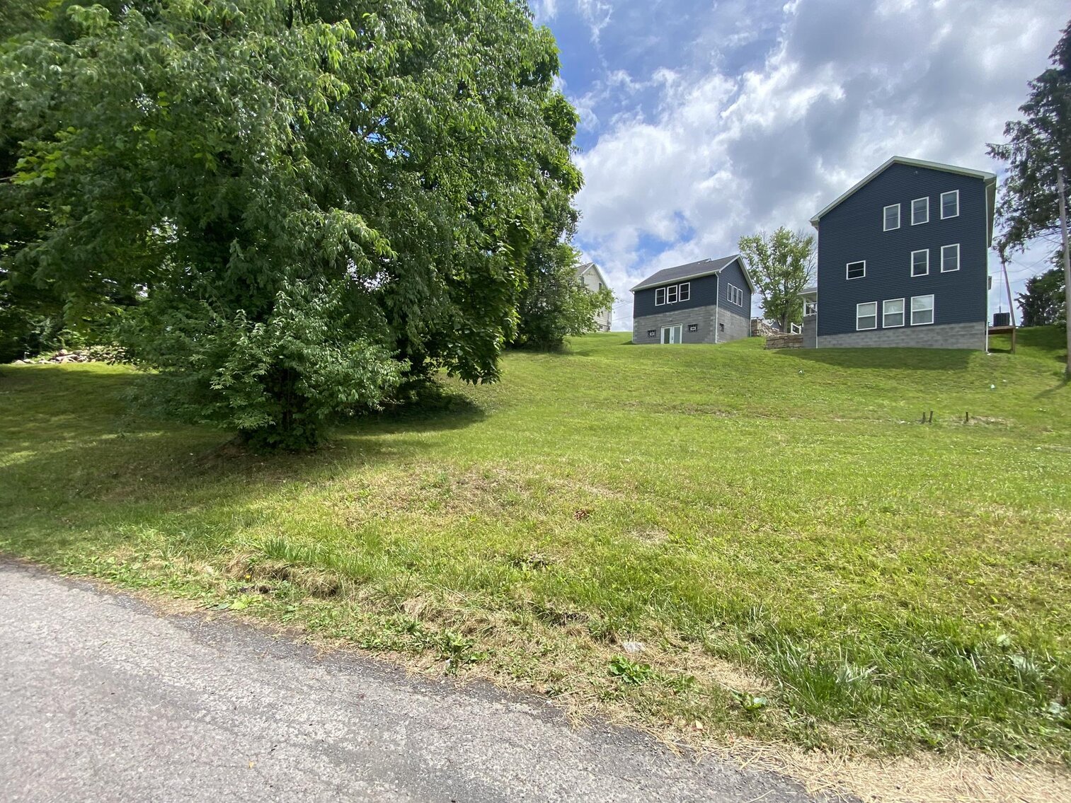 SOLD 69,300 Double Building Lot in Westover