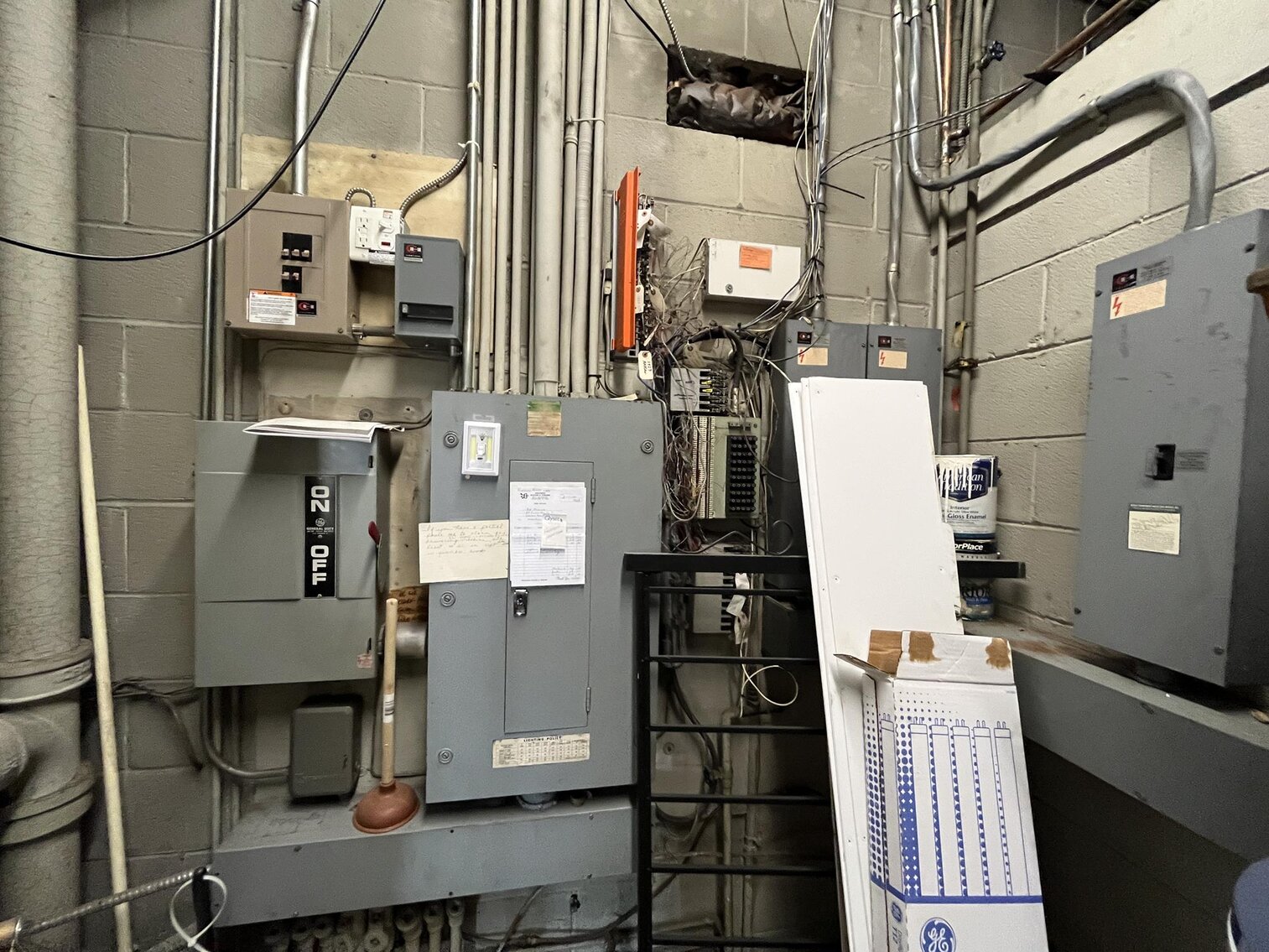 Image for SOLD $86,900 - Professional Building in Uniontown Selling to the Highest Bidder