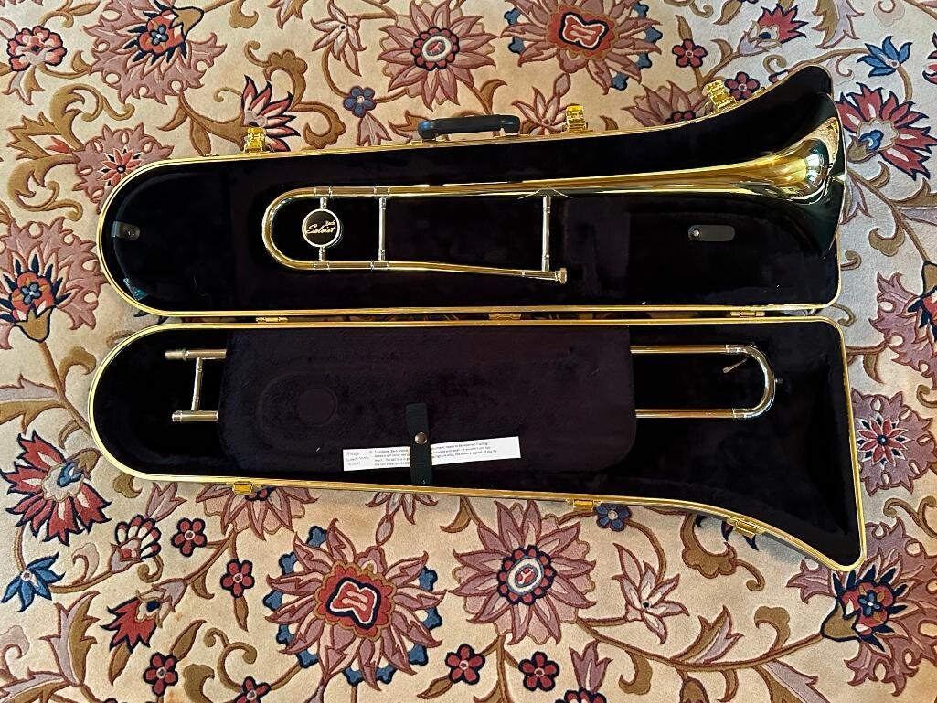 Image for District 66 / Happy Hollow Country Club Area Estate - Timed Antique Auction