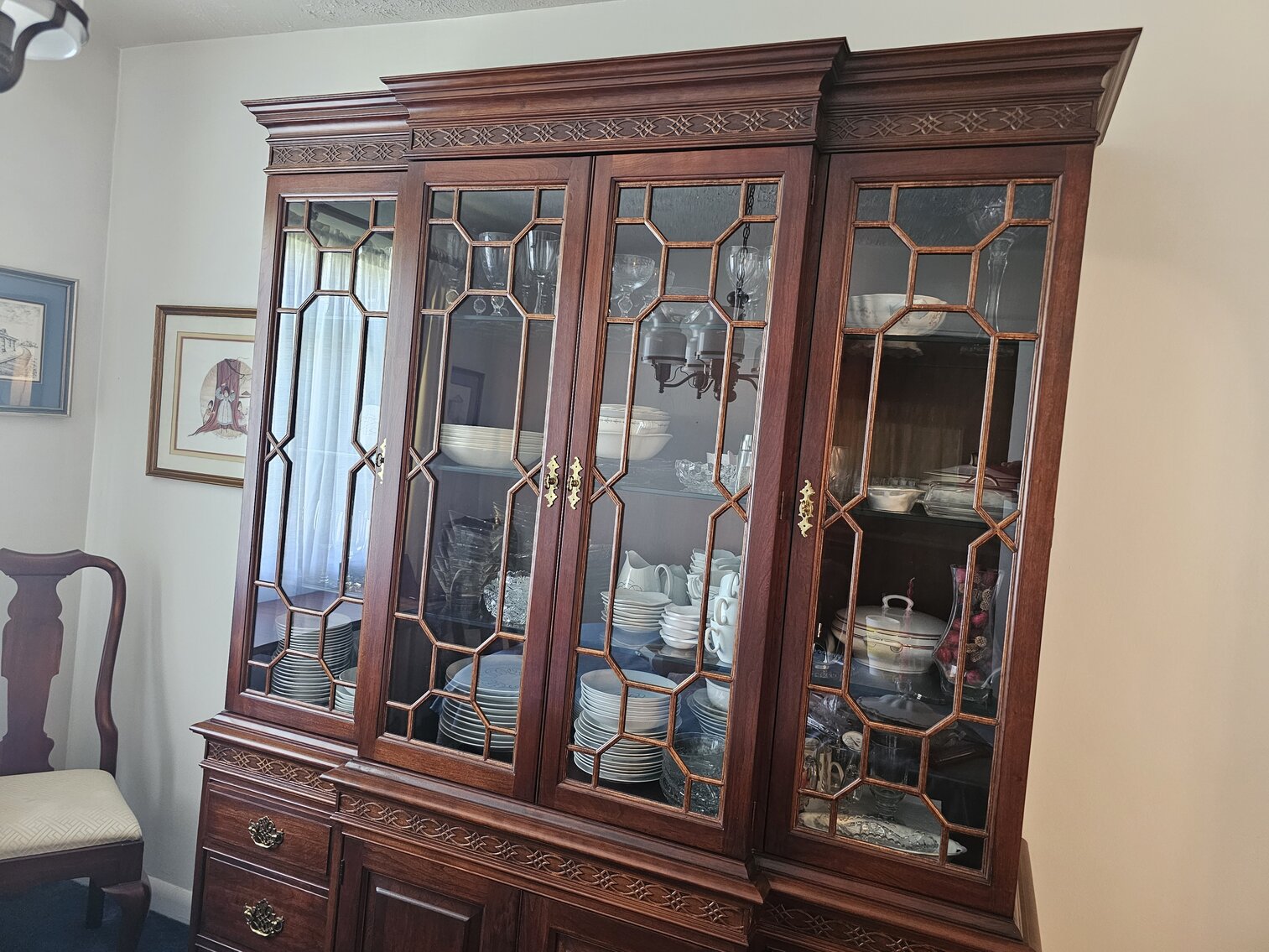 Image for Huntington, WV – P. Buckley Moss Art Prints, Furniture, Antiques, and More!