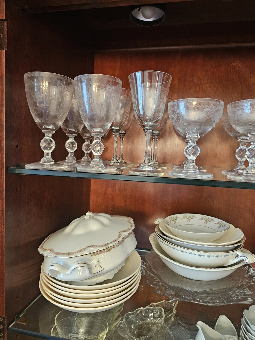 Image for Huntington, WV – P. Buckley Moss Art Prints, Furniture, Antiques, and More!