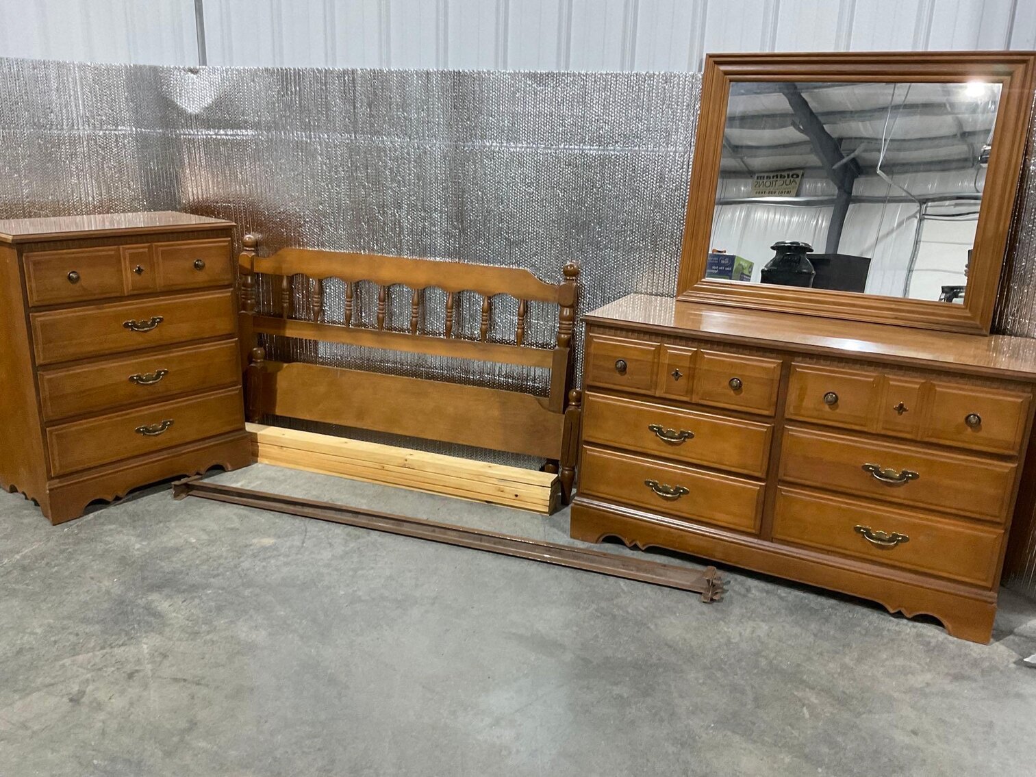 Image for Oldham Consignment Auction