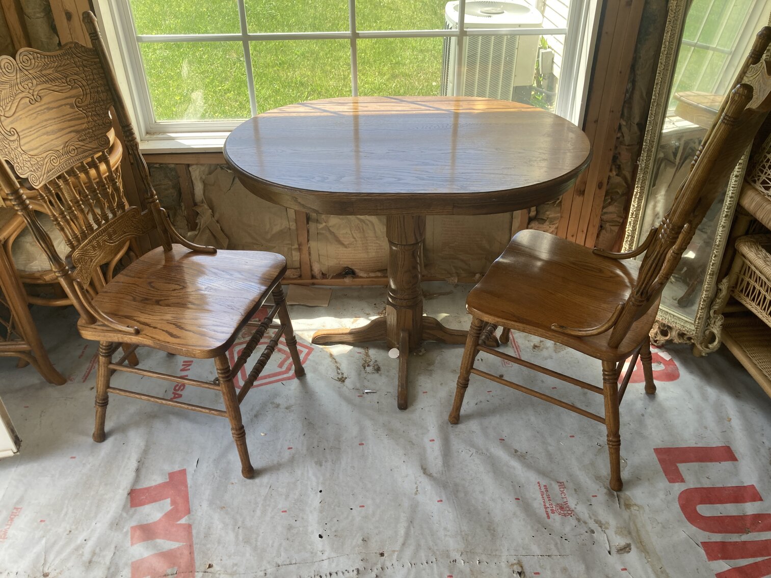 Image for Morgantown, WV – Complete Household Auction! Quality Home Furnishings & Décor, H&D Designs Weaving Loom & Supplies, Figurines, Glassware, China, and More!