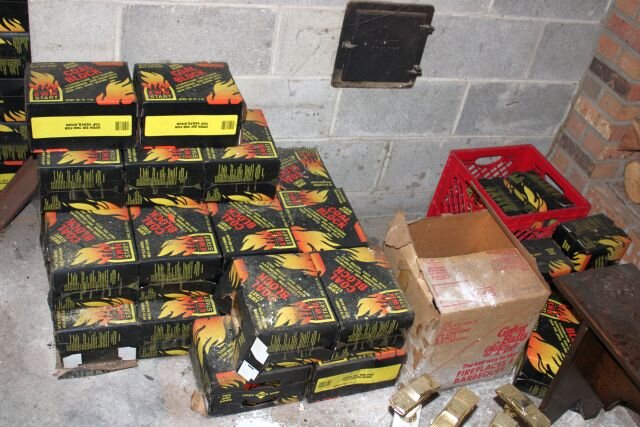 Image for FURNITURE-HOME DECOR-COLLECTIBLES-TOOLS