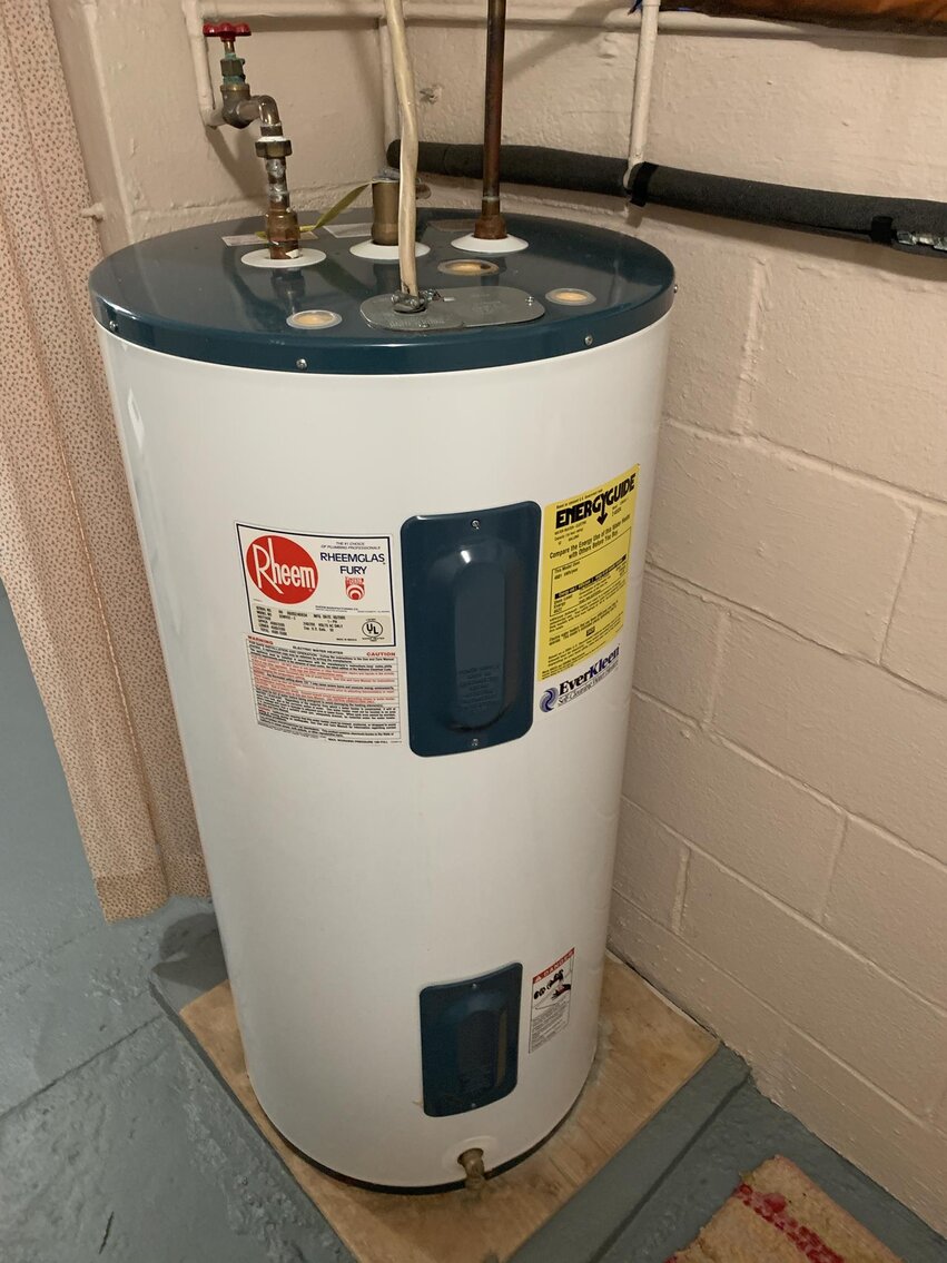 Image for SOLD $105,050 - 3 Bedroom Home with Large Detached Garage