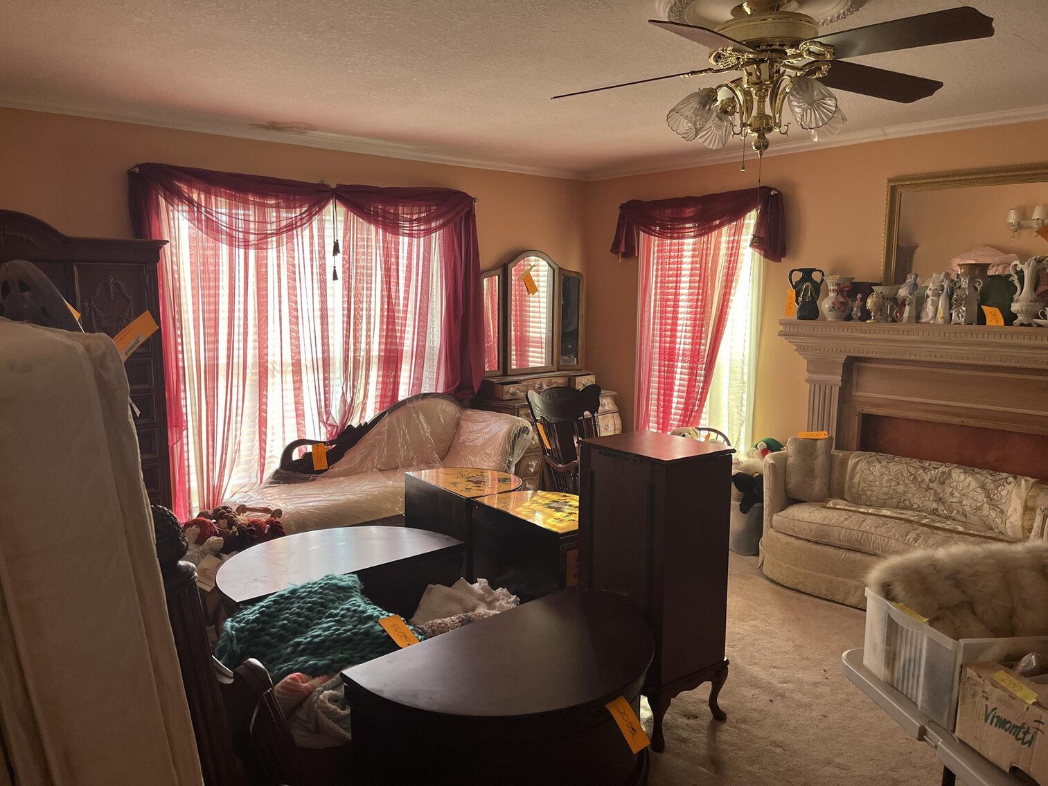 Image for SOLD $220,000 - Prominent 5 Bedroom in Brookhaven Selling to the Highest Bidder