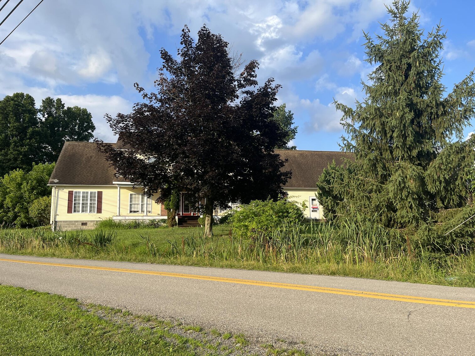 Image for SOLD $220,000 - Prominent 5 Bedroom in Brookhaven Selling to the Highest Bidder