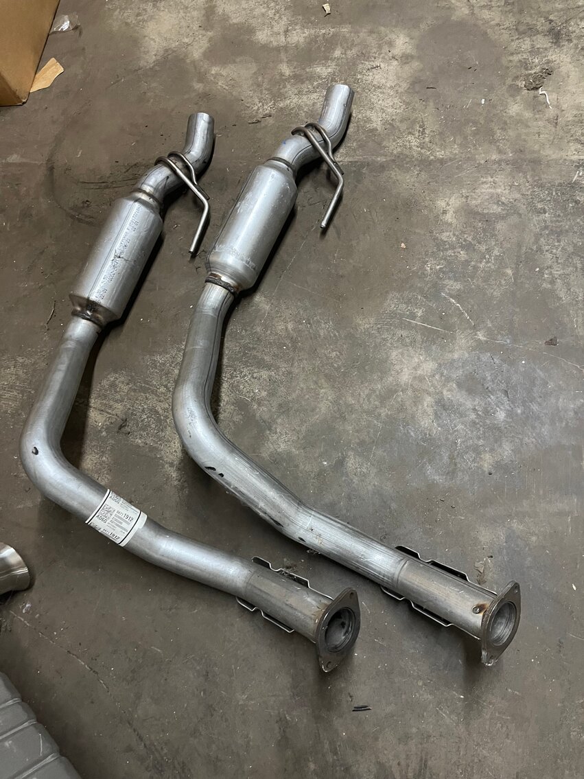 Image for Nitro, WV – Auto Parts Inventory Reduction Auction: Wheels, Tires, Running Boards, Hitches, and More!