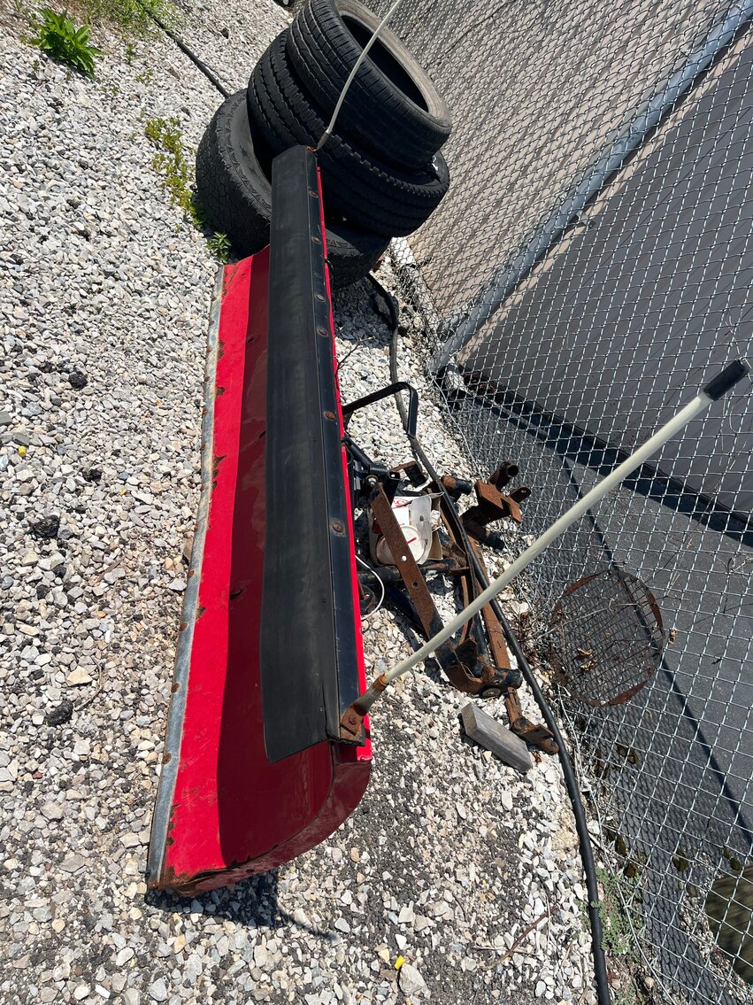 Image for Nitro, WV – Auto Parts Inventory Reduction Auction: Wheels, Tires, Running Boards, Hitches, and More!