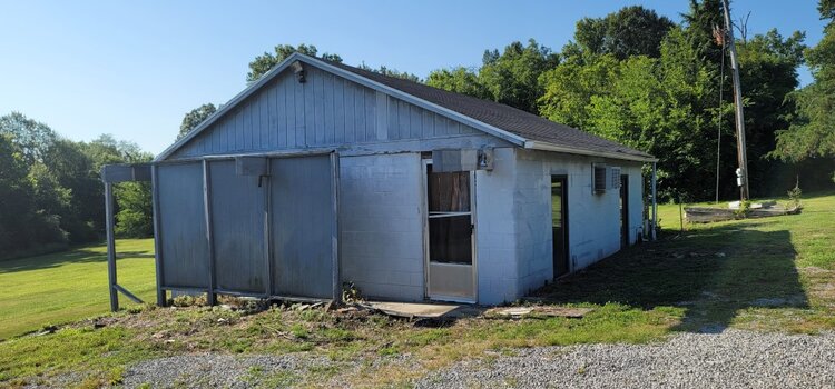 Image for Tract 1: 3 Bed, 2 Bath Mid Century Modern Home w/ Approx. 10.95 +/- Acres