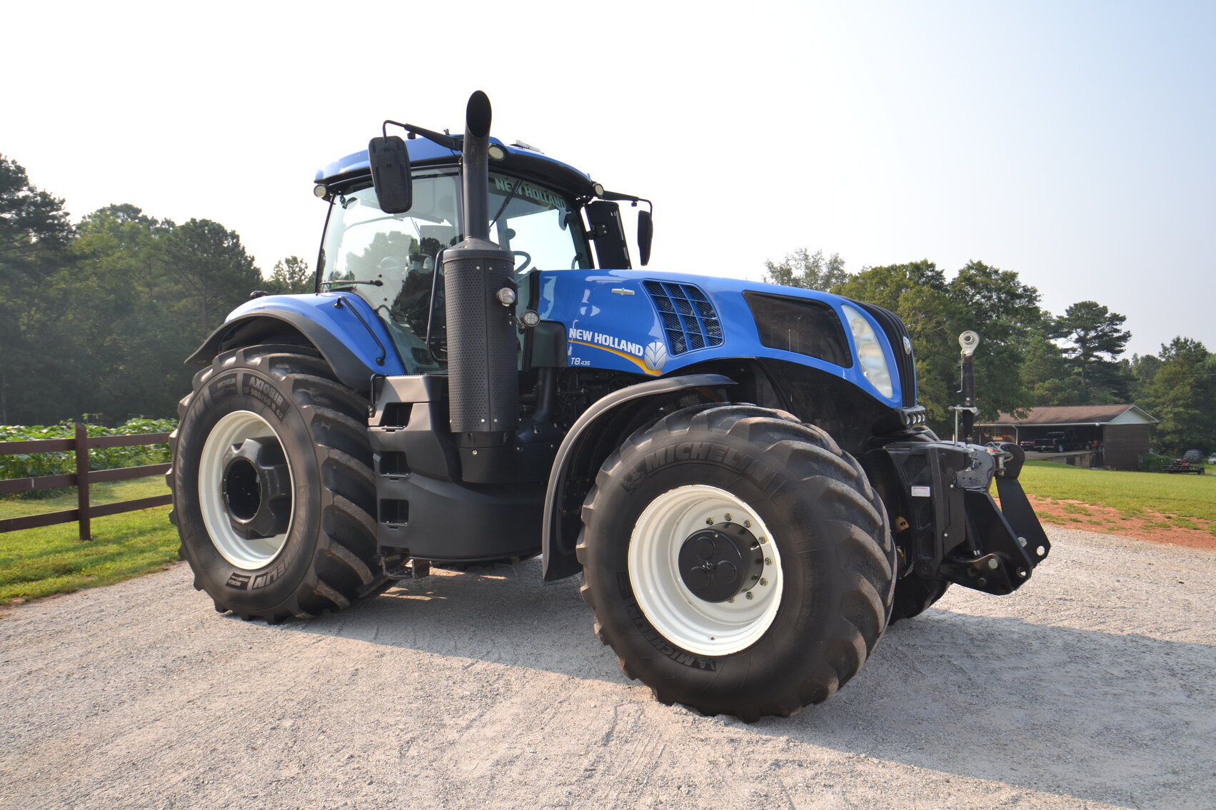 Image for 2016 NEW HOLLAND T8.435