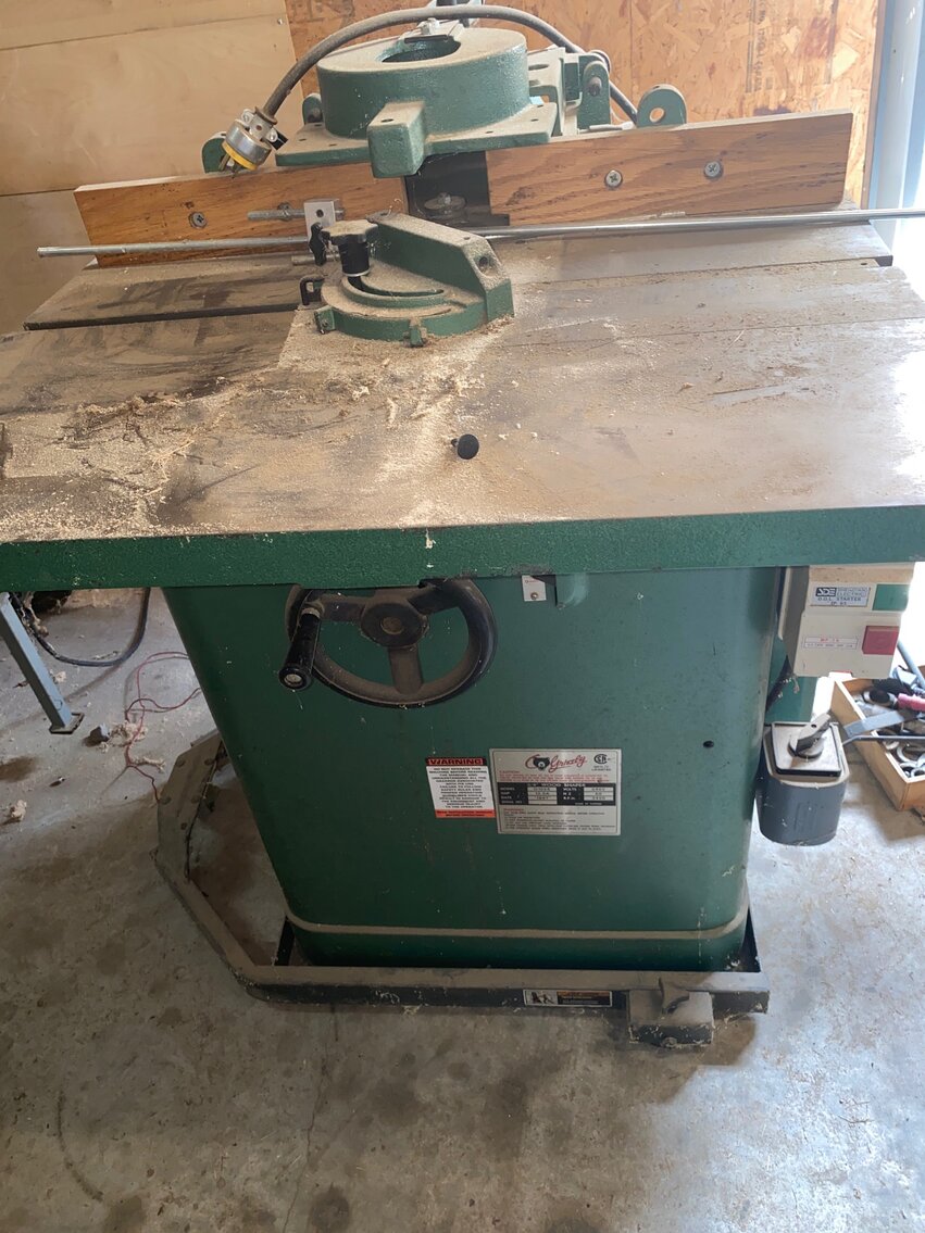 Image for ABSOLUTE AUCTION - METROPOLIS