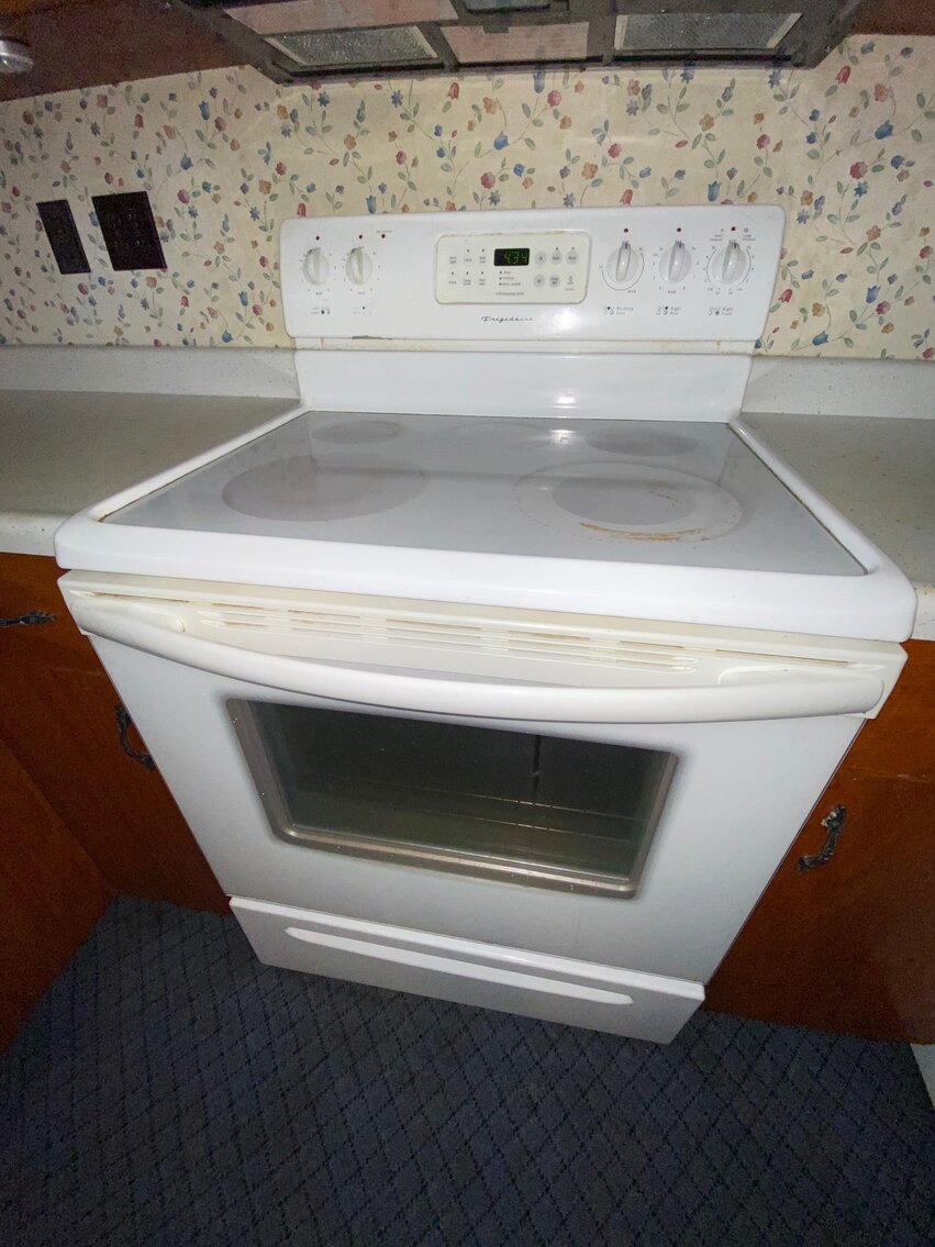 Image for ABSOLUTE AUCTION - METROPOLIS