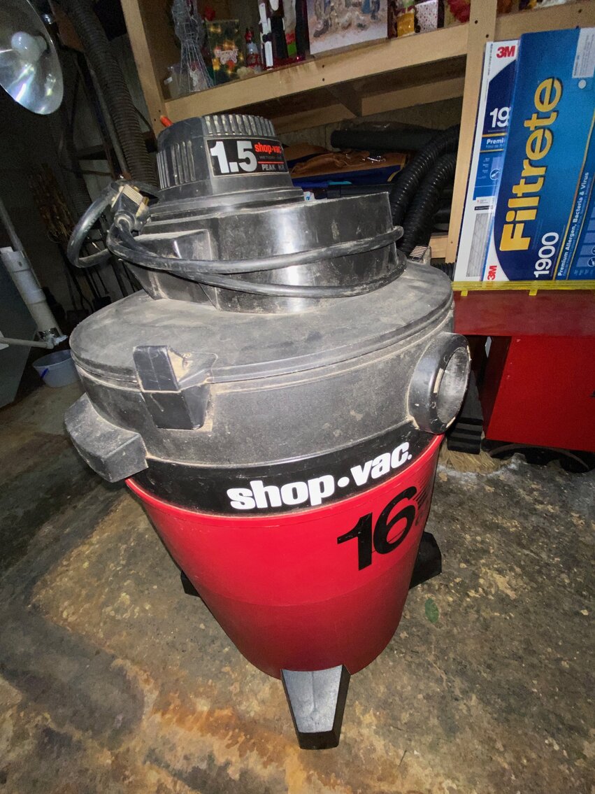 Image for ABSOLUTE AUCTION - METROPOLIS