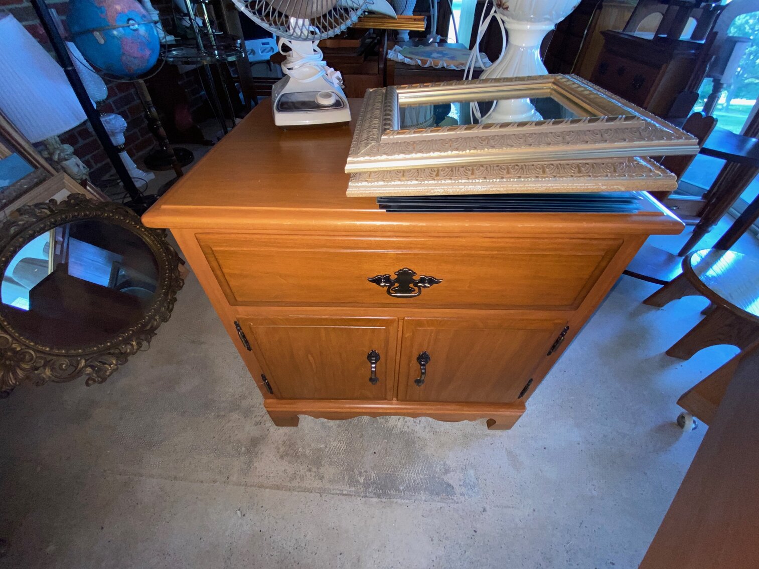 Image for ABSOLUTE AUCTION - METROPOLIS